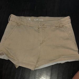 khaki shorts